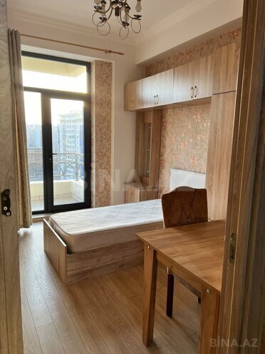 Сдаётся 3-комн. новостройка 80 м², м. 28 мая, photo 8 from 18