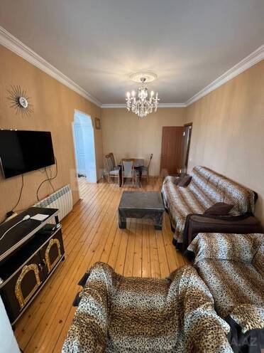 Satılır 3 otaqlı köhnə tikili 70 m², Xalqlar Dostluğu m., photo 3 from 27