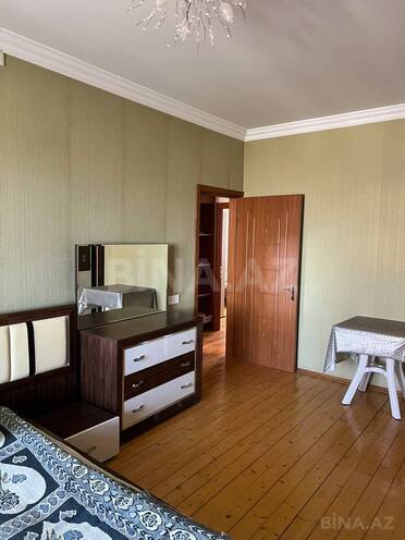 Satılır 3 otaqlı köhnə tikili 70 m², Xalqlar Dostluğu m., photo 6 from 27