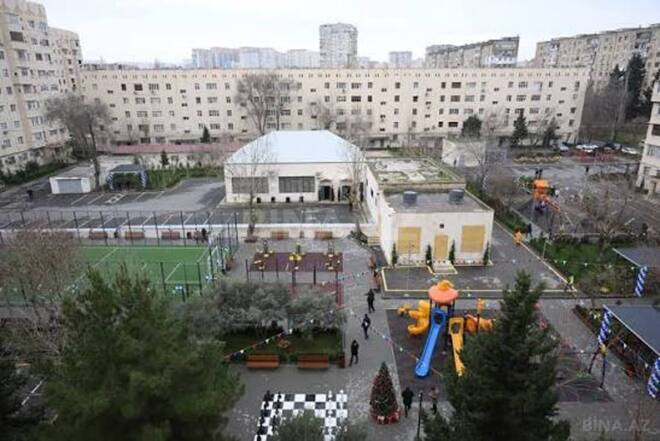 Satılır 3 otaqlı köhnə tikili 82 m², Yeni Günəşli q., photo 1 from 7