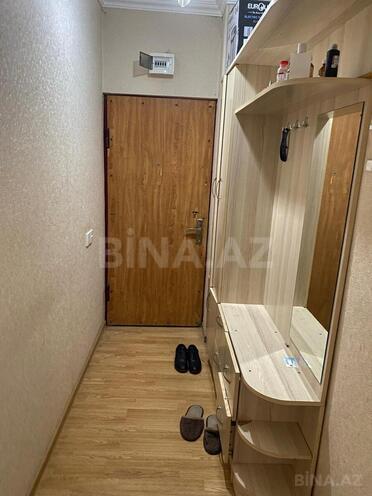 Продаётся 2-комн. вторичка 45 м², м. Кара Караев, photo 11 from 14