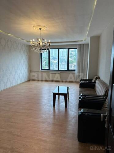 Сдаётся 3-комн. офис 150 м², м. Низами, photo 1 from 20