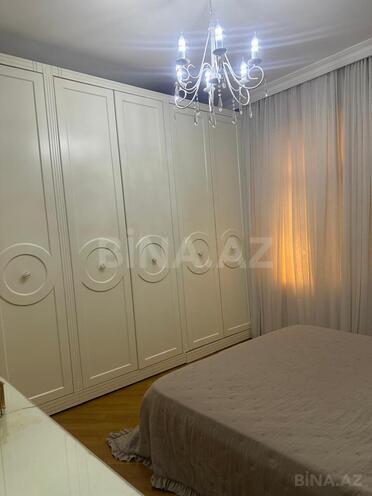 Продаётся 3-комн. вторичка 110 м², м. Иншаатчылар, photo 16 from 19