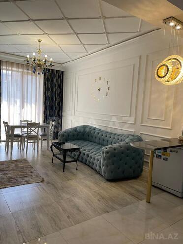 Сдаётся 2-комн. новостройка 65 м², Насиминский  р., photo 1 from 12