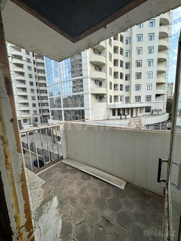 Продаётся 2-комн. вторичка 55 м², м. Элмляр Академиясы, photo 4 from 9