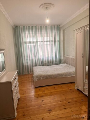 Продаётся 3-комн. новостройка 148 м², м. Иншаатчылар, photo 1 from 9
