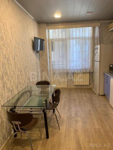 Сдаётся 3-комн. новостройка 150 м², м. Низами, photo 12 from 17