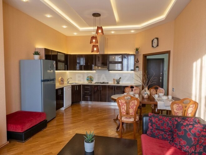 Сдаётся 3-комн. новостройка 100 м², м. 28 мая, photo 6 from 11