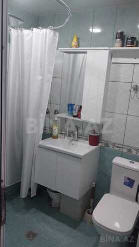 Продаётся 2-комн. вторичка 40 м², м. Нефтчиляр, photo 1 from 11