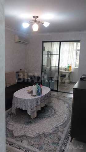 Продаётся 2-комн. вторичка 40 м², м. Нефтчиляр, photo 4 from 11