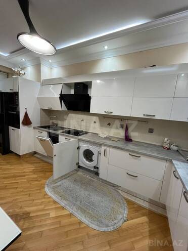 İcarəyə verilir 3 otaqlı yeni tikili 135 m², İnşaatçılar m., photo 17 from 28