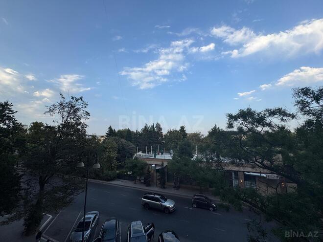 Satılır 2 otaqlı köhnə tikili 57 m², Gənclik m., photo 5 from 17