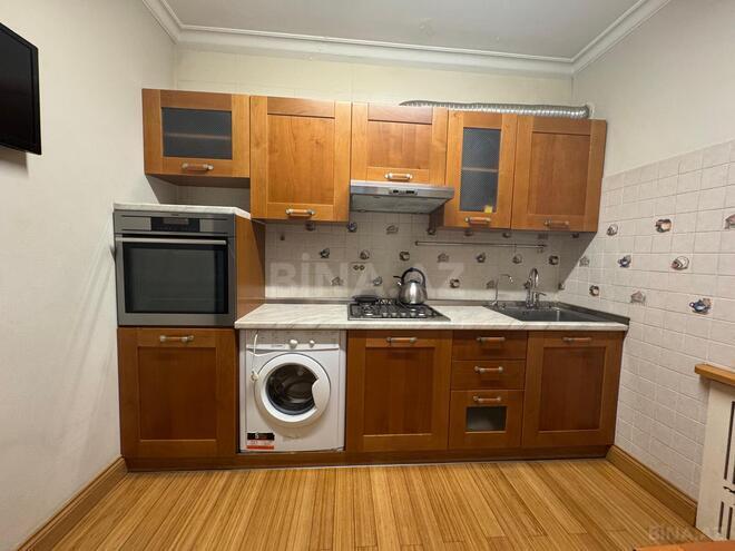 Satılır 2 otaqlı köhnə tikili 57 m², Gənclik m., photo 11 from 17