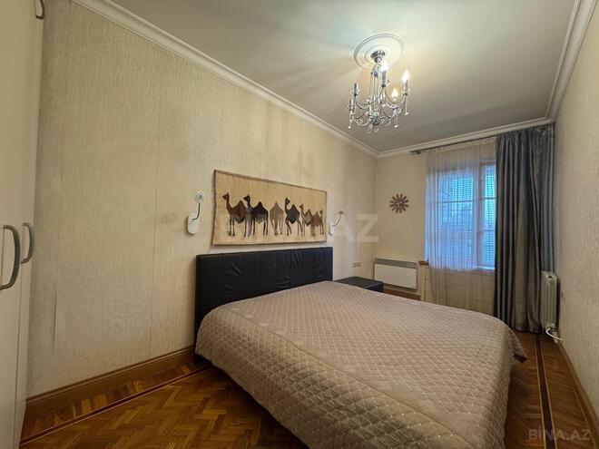 Satılır 2 otaqlı köhnə tikili 57 m², Gənclik m., photo 7 from 17
