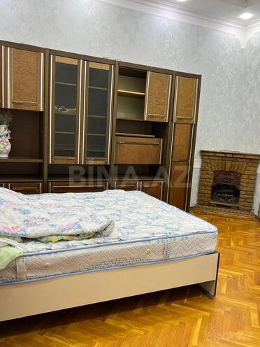 Сдаётся 3-комн. вторичка 80 м², м. Сахил, photo 8 from 11