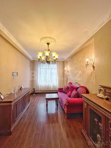 Satılır 3 otaqlı yeni tikili 107 m², İnşaatçılar m., photo 1 from 17