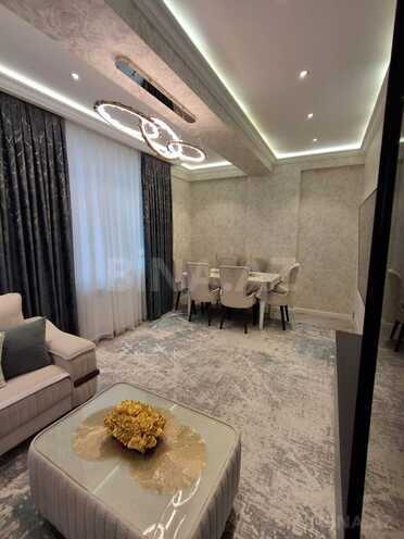 Продаётся 3-комн. новостройка 95 м², м. Ази Асланов, photo 4 from 26