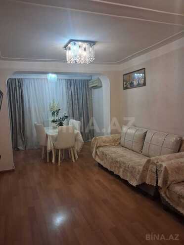 Продаётся 3-комн. вторичка 65 м², м. Иншаатчылар, photo 6 from 17