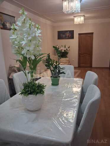 Продаётся 3-комн. вторичка 65 м², м. Иншаатчылар, photo 3 from 17