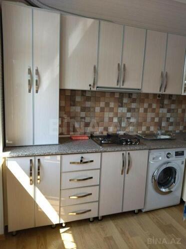 Сдаётся 1-комн. вторичка 50 м², м. Элмляр Академиясы, photo 3 from 9