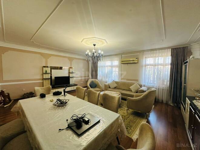 Satılır 3 otaqlı köhnə tikili 100 m², Xalqlar Dostluğu m., photo 1 from 20