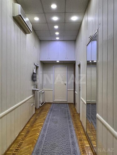 İcarəyə verilir 3 otaqlı köhnə tikili 105 m², Sahil m., photo 3 from 11