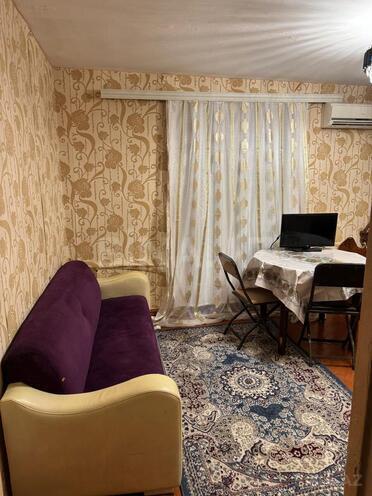 Сдаётся 1-комн. вторичка 35 м², м. Элмляр Академиясы, photo 1 from 10