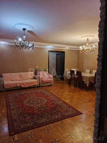 Satılır 4 otaqlı köhnə tikili 115 m², İnşaatçılar m., photo 4 from 14