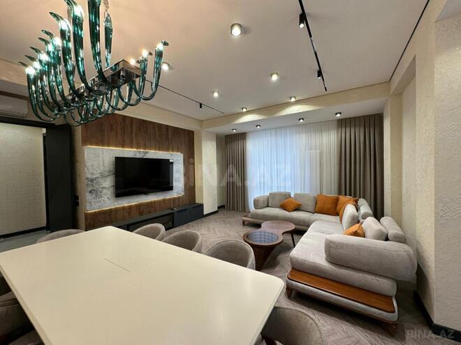 Продаётся 3-комн. новостройка 143.3 м², м. Нариман Нариманов, photo 3 from 32
