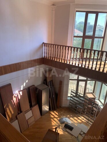 Satılır 7 otaqlı həyət evi/bağ evi 307 m², Bakıxanov q., photo 21 from 24