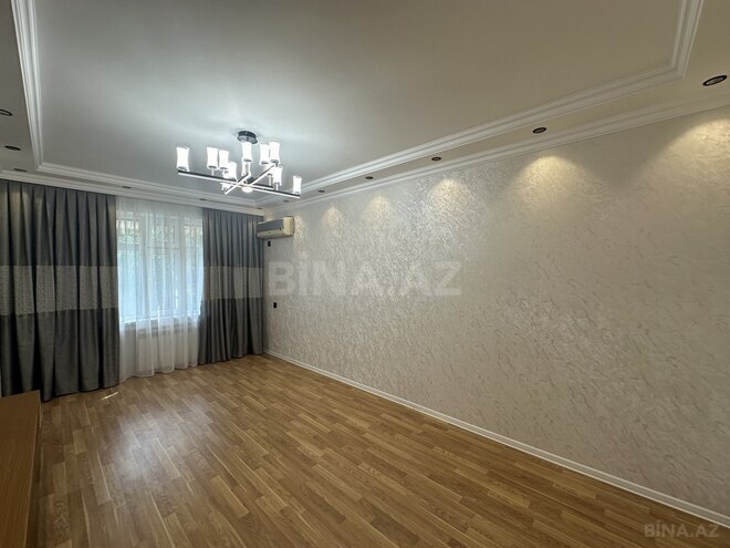 Satılır 4 otaqlı köhnə tikili 110 m², Xalqlar Dostluğu m., photo 3 from 28