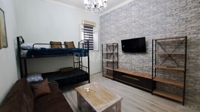 İcarəyə verilir 1 otaqlı köhnə tikili 25 m², 28 May m., photo 1 from 11