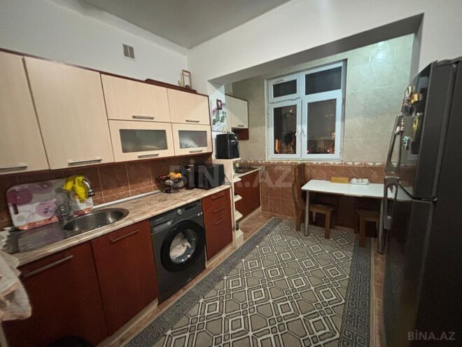Satılır 2 otaqlı köhnə tikili 60 m², Xalqlar Dostluğu m., photo 4 from 11