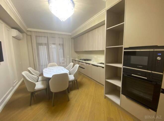 İcarəyə verilir 3 otaqlı yeni tikili 220 m², 28 May m., photo 13 from 18