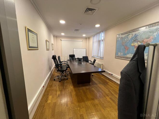 Продаётся 20-комн. офис 700 м², м. 28 мая, photo 1 from 16