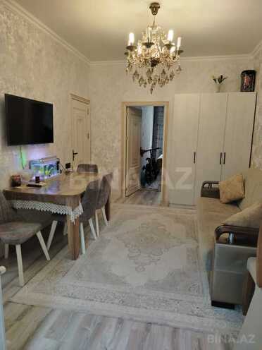 Satılır 3 otaqlı köhnə tikili 60 m², 20 Yanvar m., photo 1 from 14