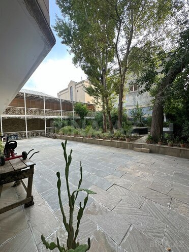 Satılır 17 otaqlı həyət evi/bağ evi 1 000 m², Nəsimi m., photo 6 from 32