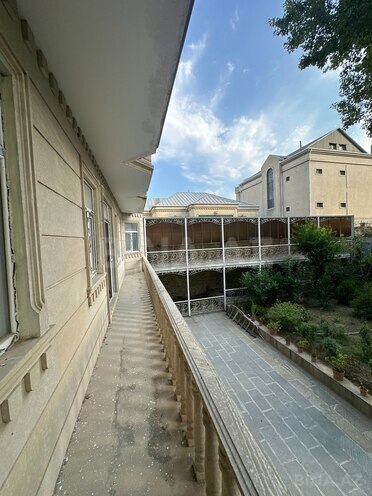 Satılır 17 otaqlı həyət evi/bağ evi 1 000 m², Nəsimi m., photo 28 from 32