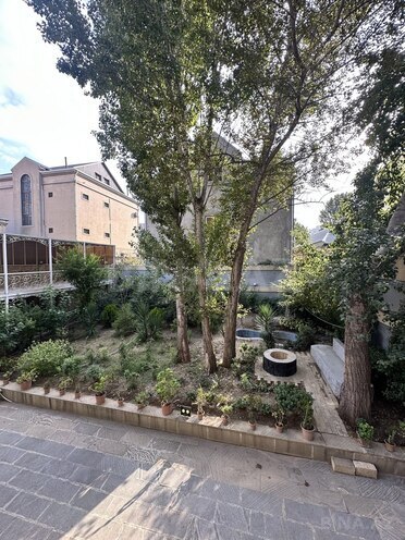 Satılır 17 otaqlı həyət evi/bağ evi 1 000 m², Nəsimi m., photo 9 from 32
