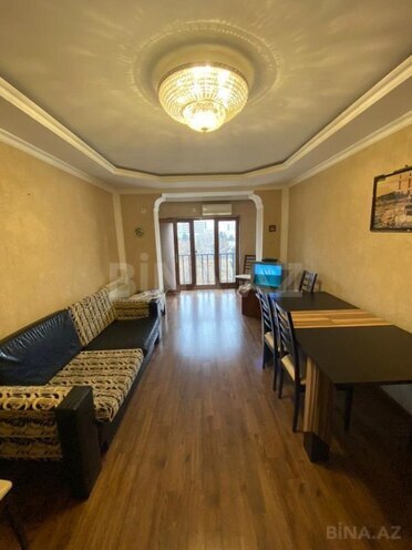 Satılır 3 otaqlı köhnə tikili 70 m², 28 May m., photo 3 from 16