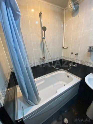 Satılır 3 otaqlı köhnə tikili 70 m², 28 May m., photo 15 from 16