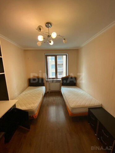 Satılır 3 otaqlı köhnə tikili 70 m², 28 May m., photo 7 from 16