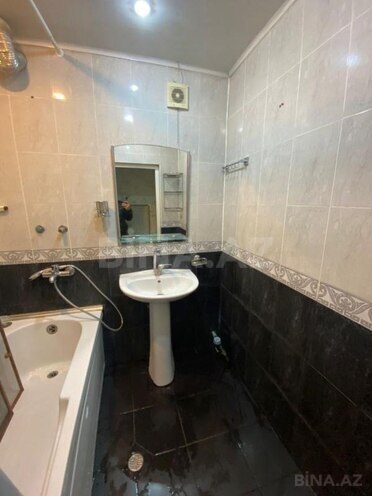 Satılır 3 otaqlı köhnə tikili 70 m², 28 May m., photo 13 from 16