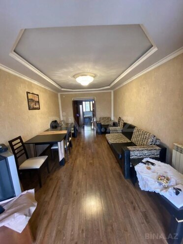 Satılır 3 otaqlı köhnə tikili 70 m², 28 May m., photo 1 from 16