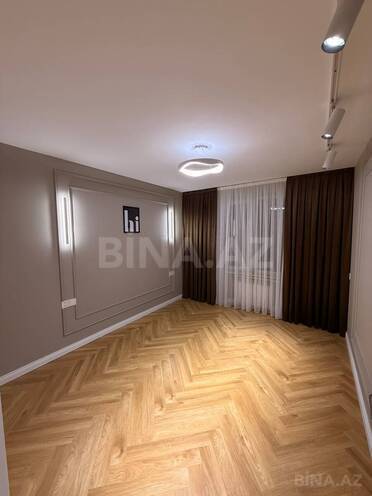 Продаётся 2-комн. вторичка 45 м², м. Элмляр Академиясы, photo 1 from 20