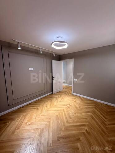 Продаётся 2-комн. вторичка 45 м², м. Элмляр Академиясы, photo 7 from 20