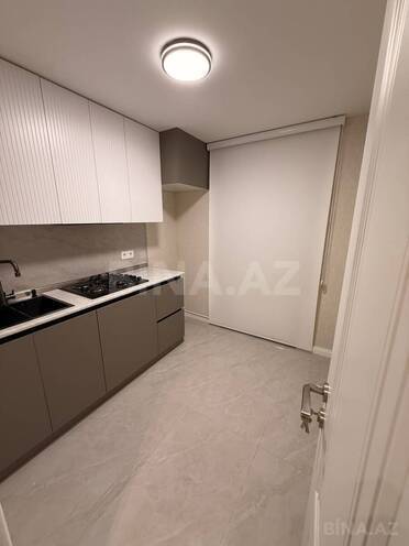 Продаётся 2-комн. вторичка 45 м², м. Элмляр Академиясы, photo 17 from 20