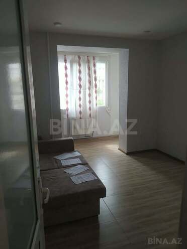 Продаётся 3-комн. вторичка 75 м², м. Ази Асланов, photo 4 from 10