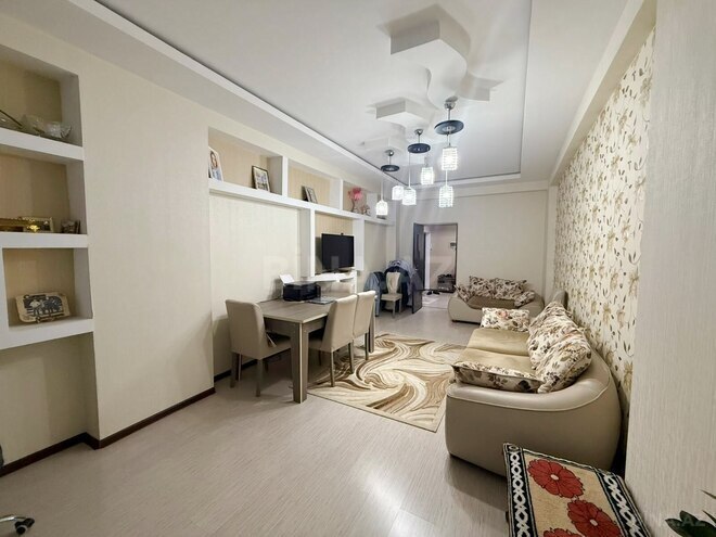 Продаётся 3-комн. новостройка 97 м², м. Ахмедлы, photo 1 from 15