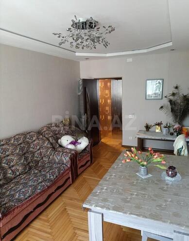 Продаётся 3-комн. вторичка 75 м², м. Нариман Нариманов, photo 3 from 10